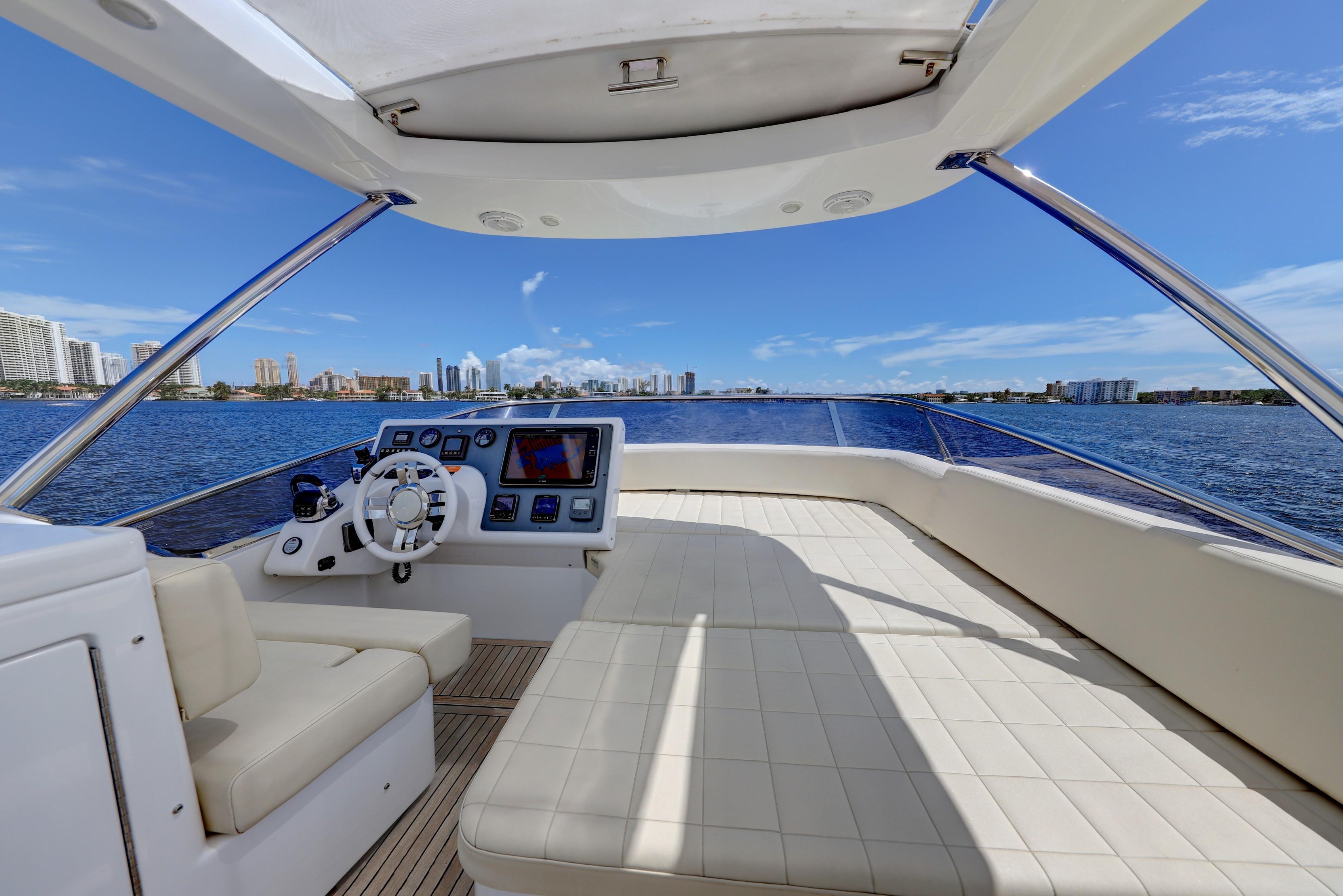 2014 AZIMUT 54 FLYBRIDGE - Global Marine Brokerage