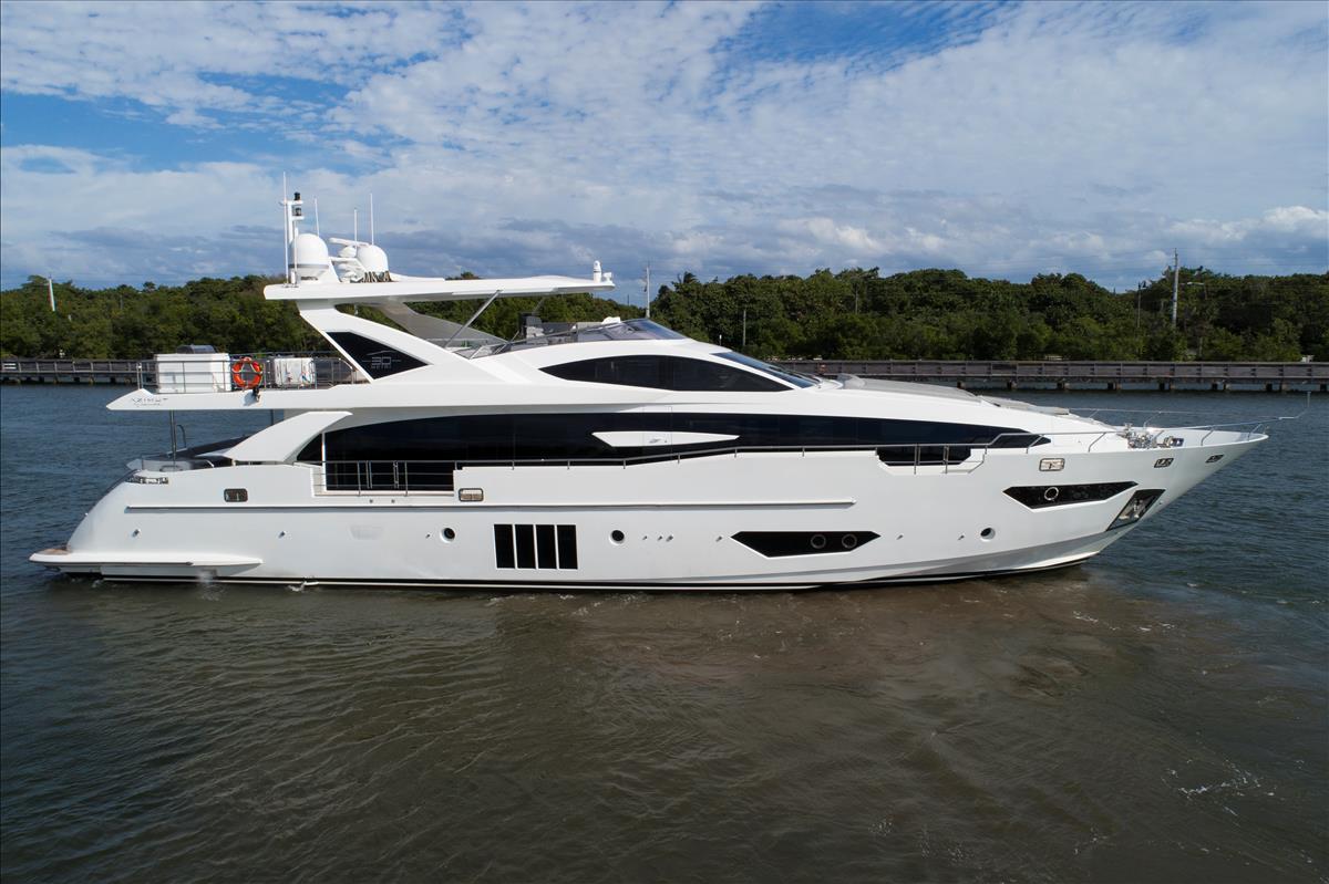 2018 Azimut Grande 30M For Sale At Global Marine Brokerage 2018 Azimut Grande 30M For Sale At Global Marine Brokerage